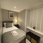 26 Challoner Street, Cockermouth, Ca13 9qs Semesterbostad