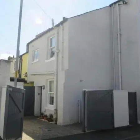 26 Challoner Street, Cockermouth, Ca13 9qs *